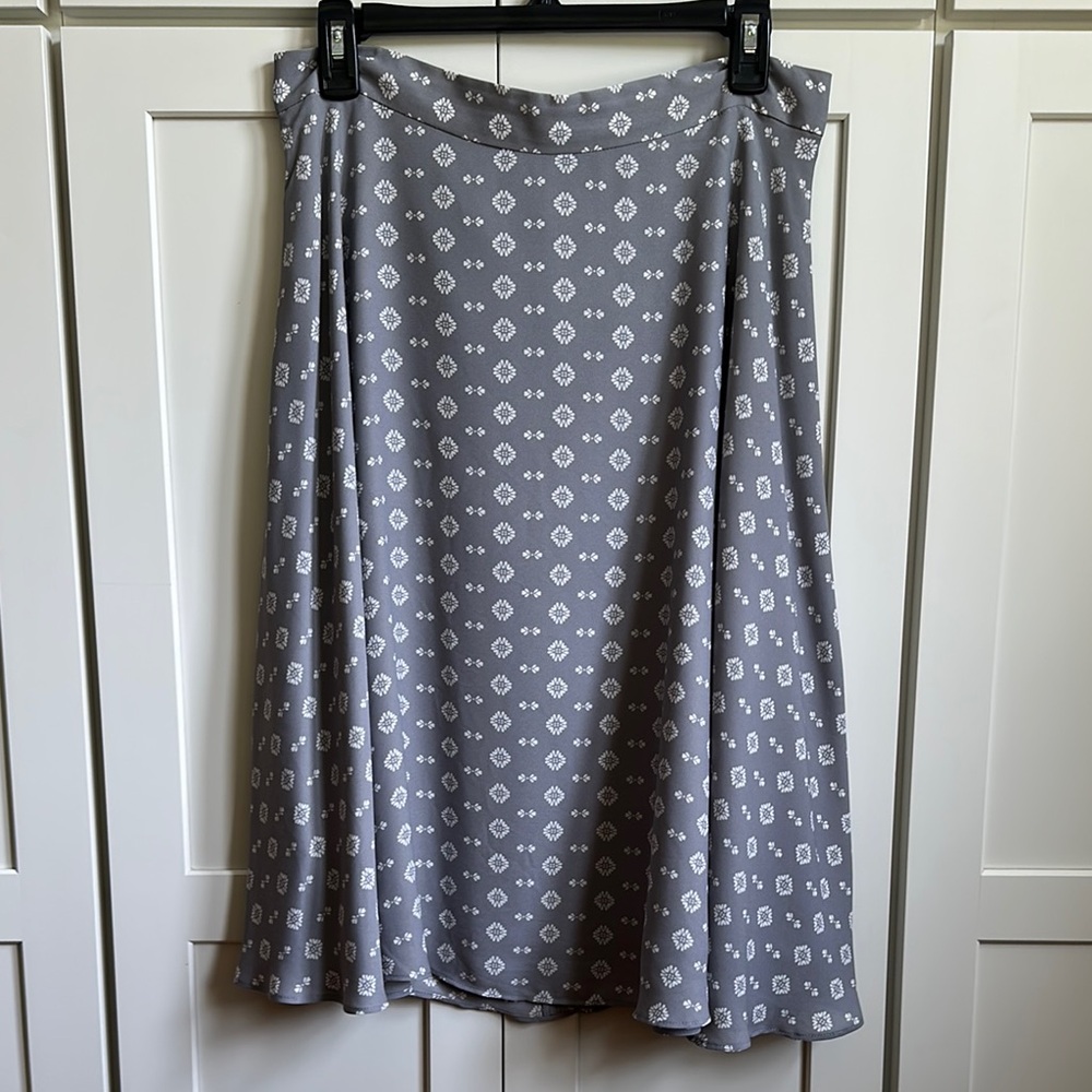Ann Taylor Gray Midi A-Line Skirt